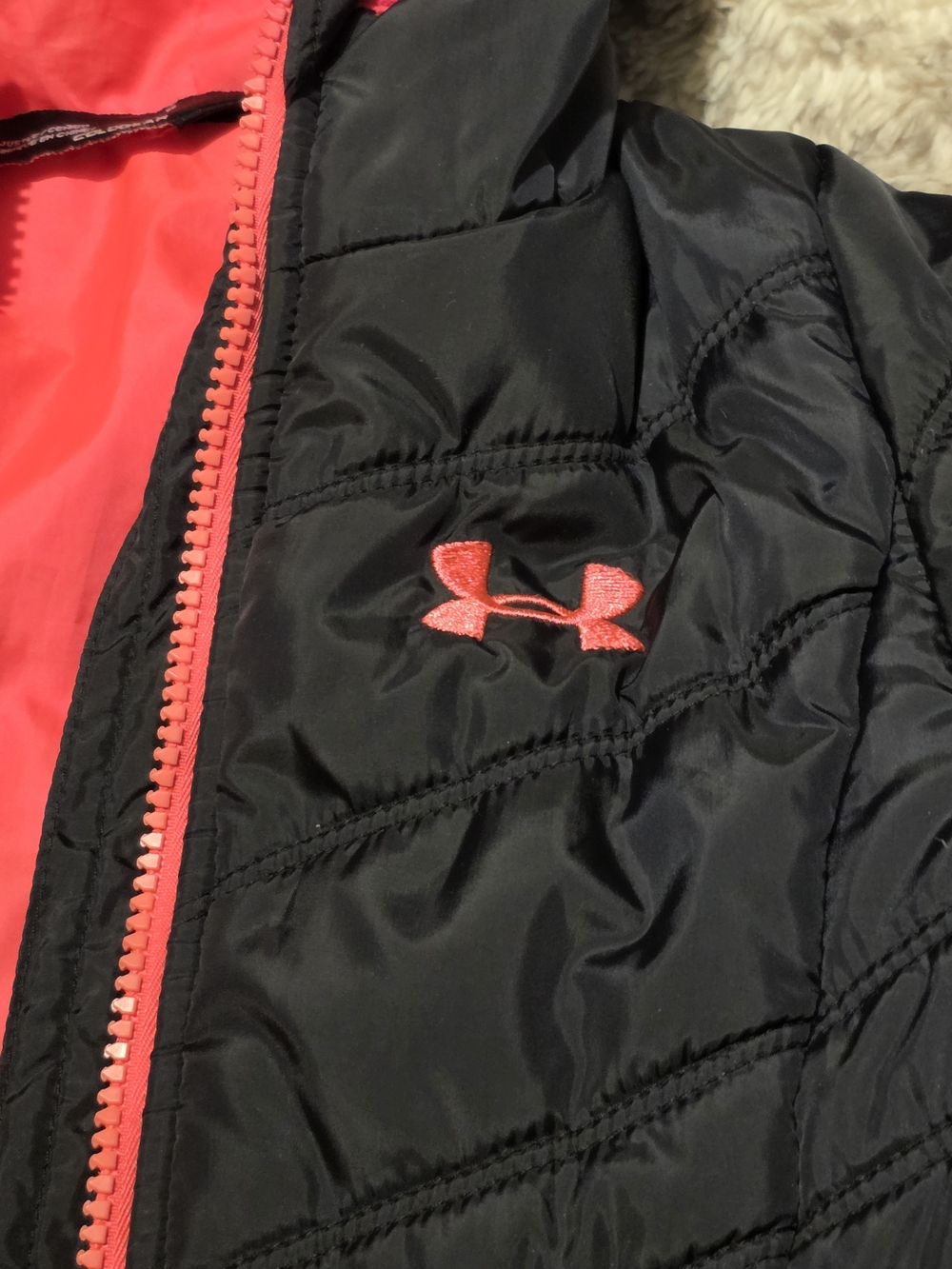 Under Armour Girls Toddler Puffer Jacket – Size 6T (Flawed Zipper) - Picture 6 of 6
